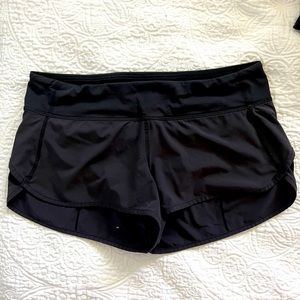 Lululemon Size 8 running shorts